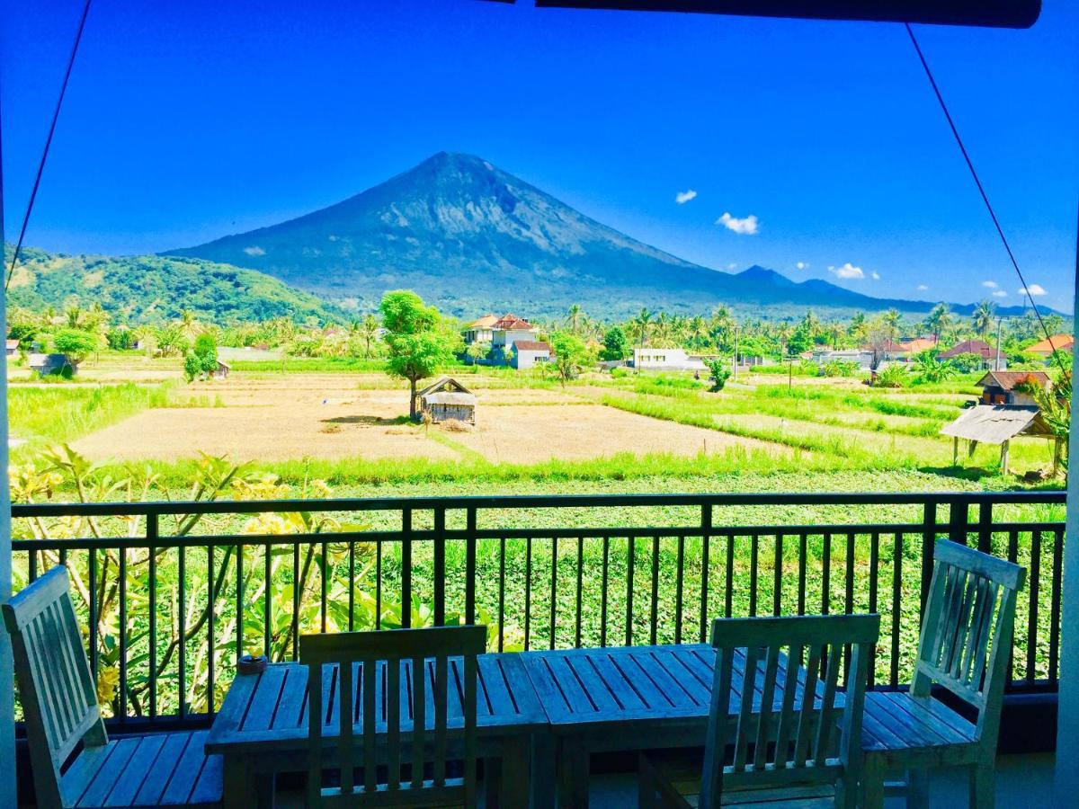 D'Uma Amed Homestay Екстериор снимка